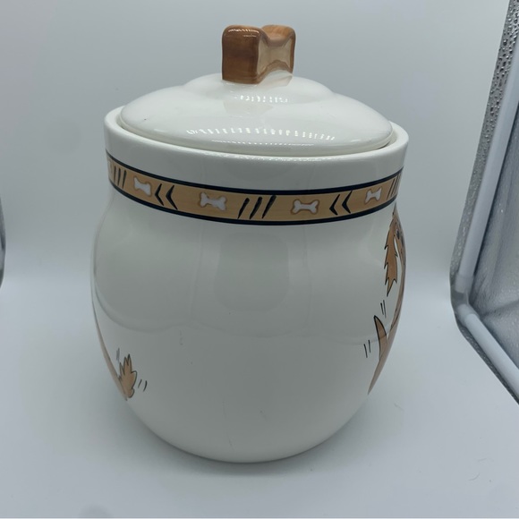 SOLD!! Inspirado Doggie Treat Canister Dog Biscuit Cookie Jar Ceramic - Picture 4 of 8